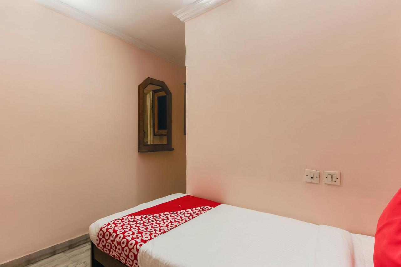 Oyo 23191 Flagship Hotel Raj Madan Ameerpet 海得拉巴 外观 照片