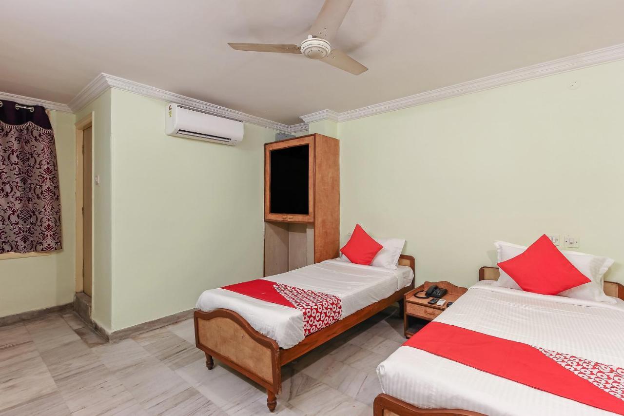 Oyo 23191 Flagship Hotel Raj Madan Ameerpet 海得拉巴 外观 照片