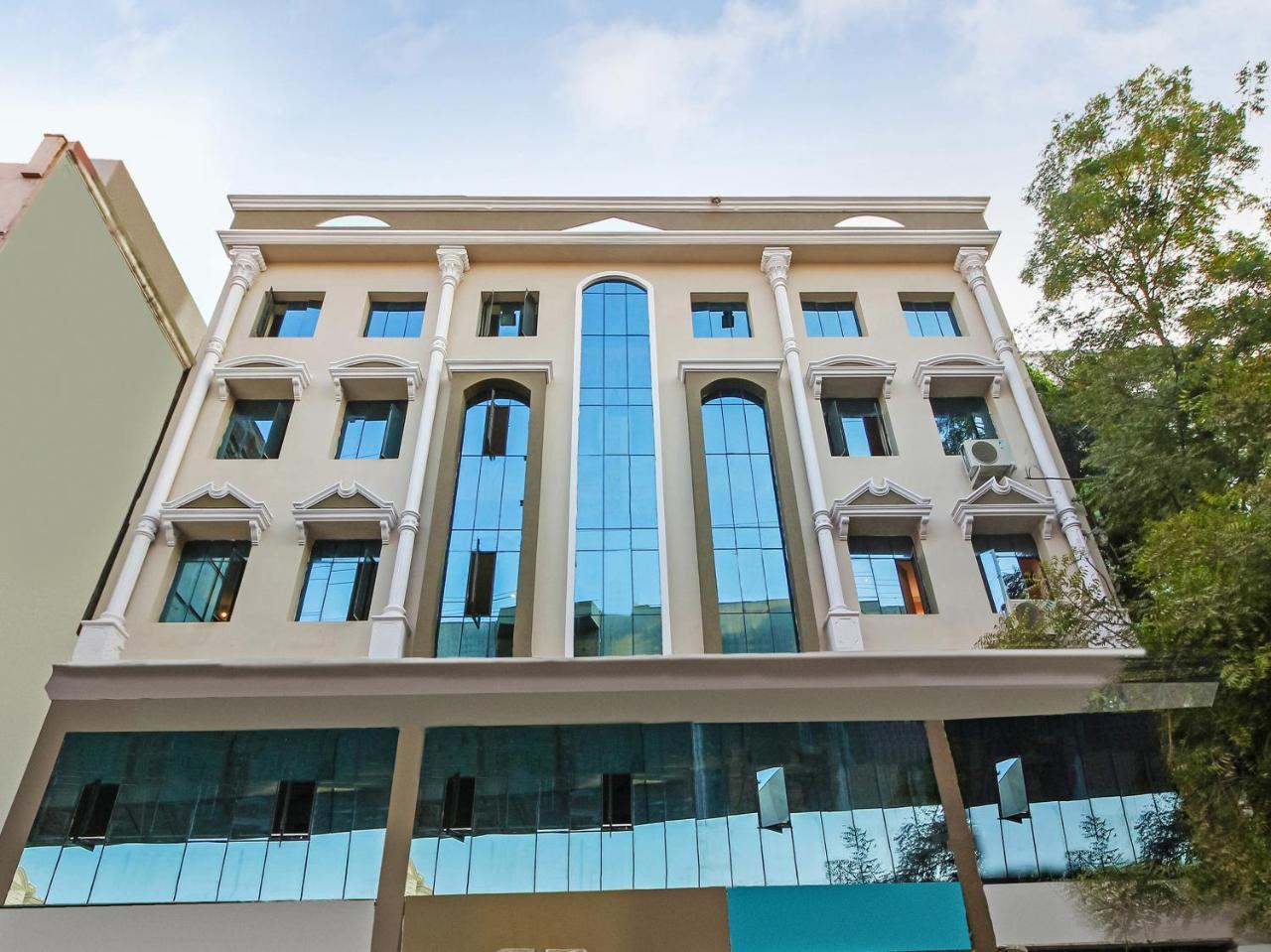 Oyo 23191 Flagship Hotel Raj Madan Ameerpet 海得拉巴 外观 照片